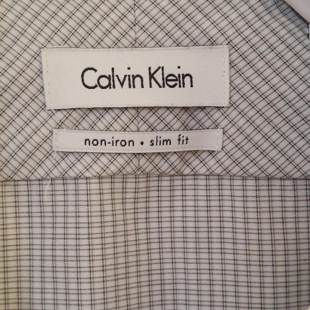 Calvin Klein Cotton Dress Shirt Men's Slim Fit Size M 15-inch neck - Picture 4 of 8